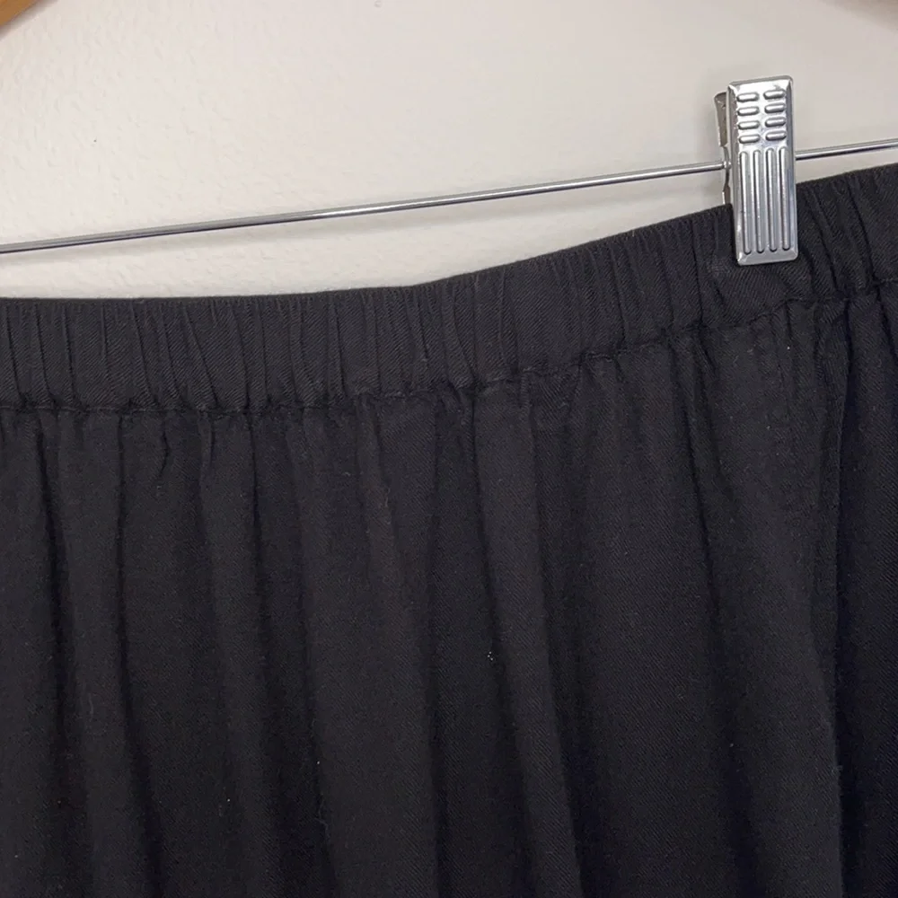 Cooperative circle skirt S